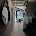 Strome Zbocze Appartement